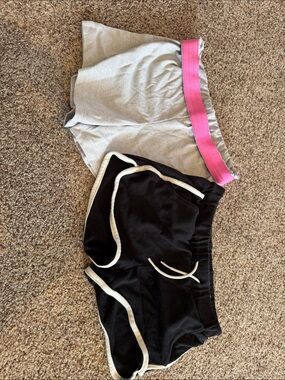 Old Navy Gray and Black Girls' Shorts with Pink Trim